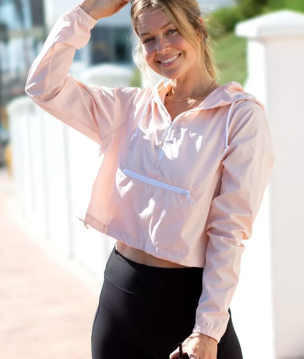 Nayked Apparel Tops>Women'S Lightweight Pullover Cropped Windbreaker
