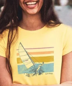 Nayked Apparel Tops>Women'S Ridiculously Soft Midweight Graphic Tee | Let'S Coast