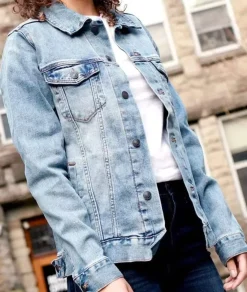 Nayked Apparel Outerwear>Women'S Soft Oversized Vintage Denim Jacket